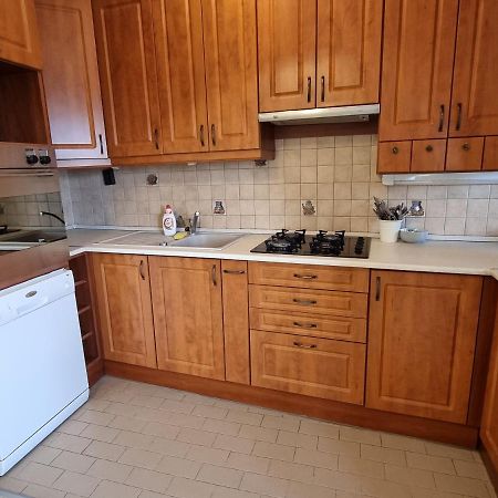 Apartmanhaz 2-6 Fonek Lägenhet Pécs Exteriör bild